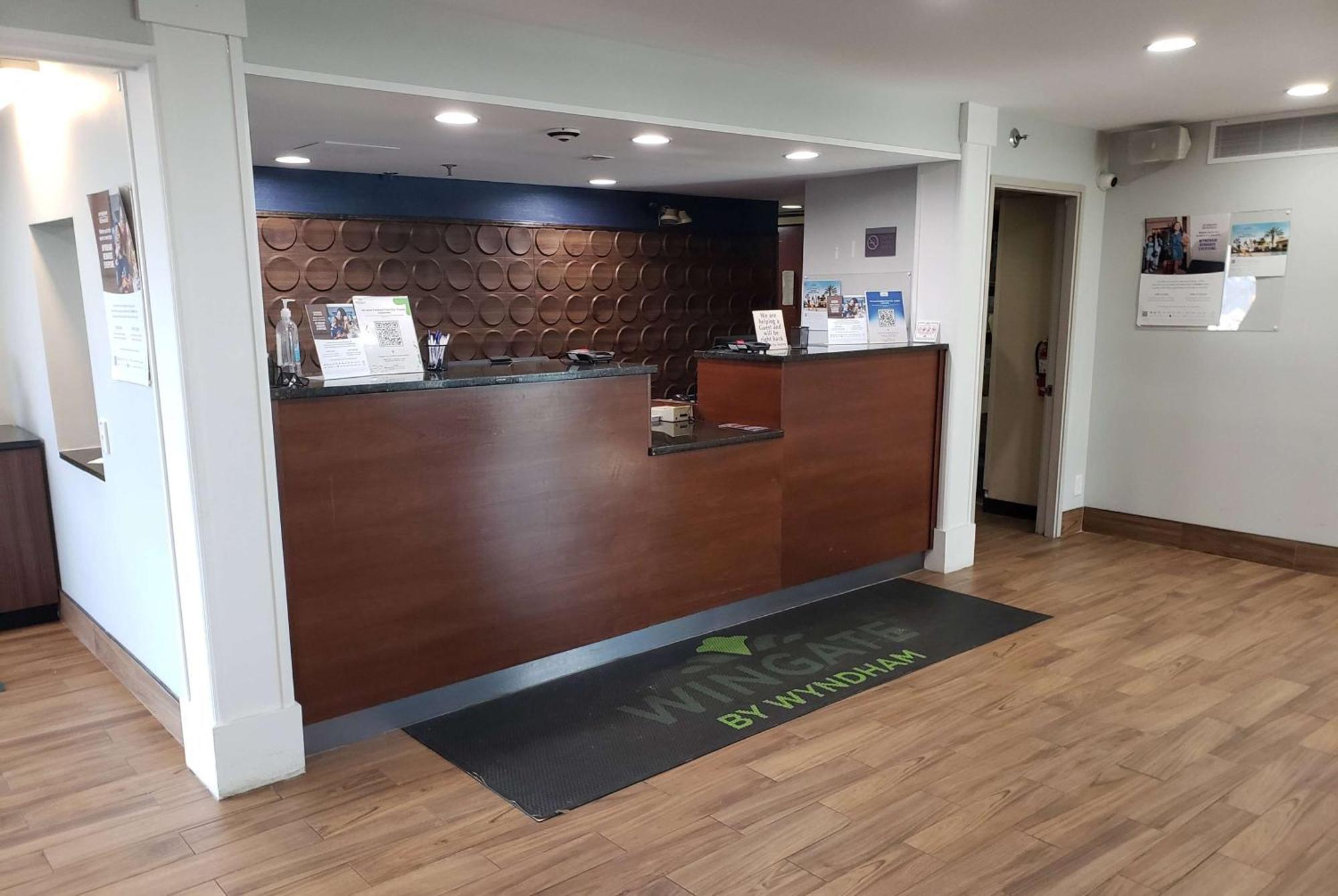 Wingate By Wyndham Dayton North Hotell Exteriör bild
