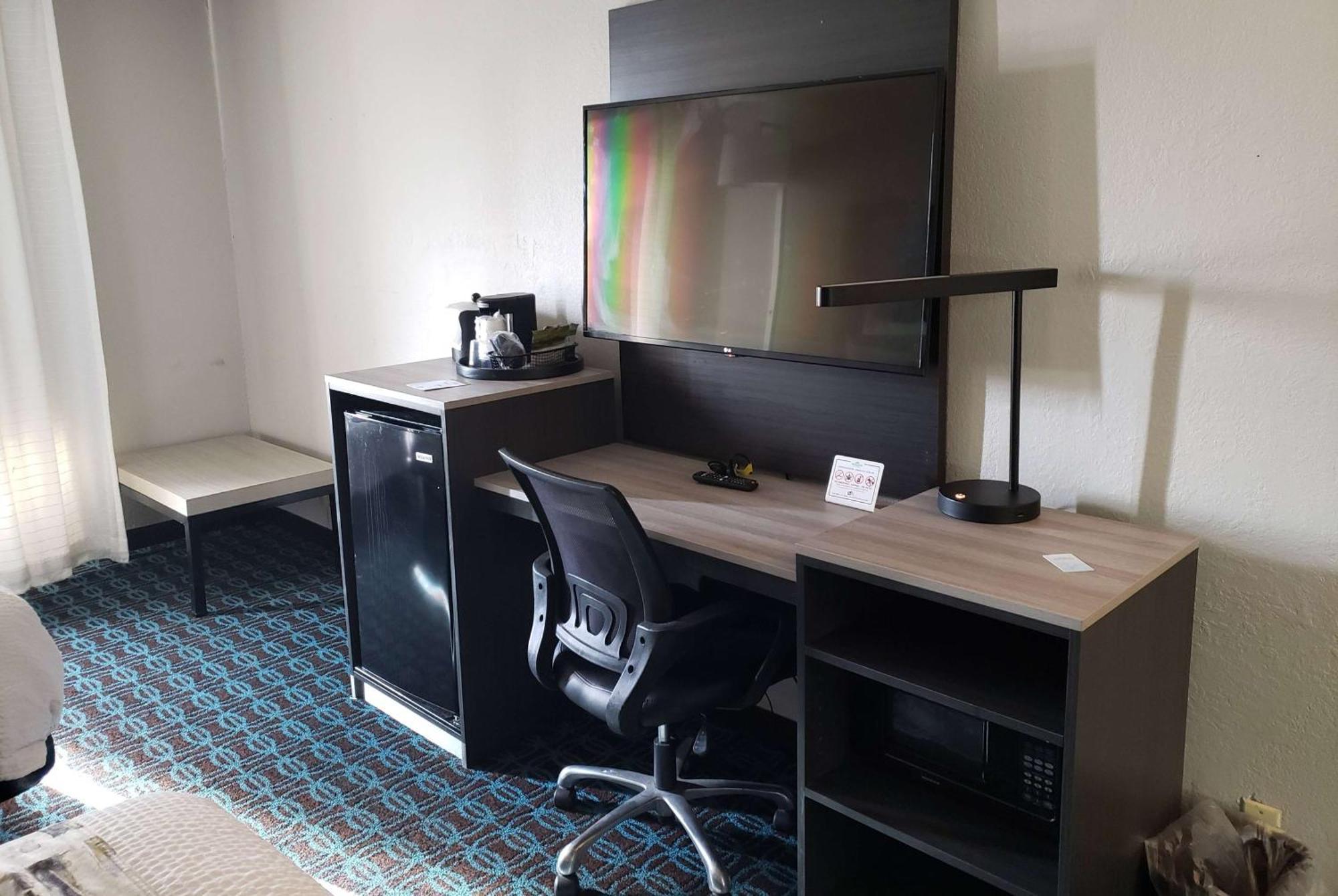 Wingate By Wyndham Dayton North Hotell Exteriör bild